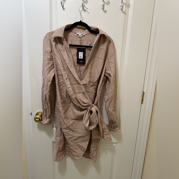 Nude wrap longsleeve dress size medium - Picture 1 of 1
